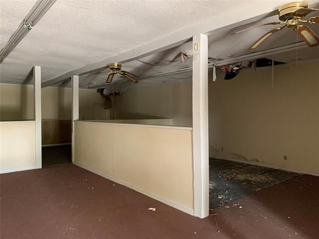 1601 W Pearl St, Granbury, TX 76048